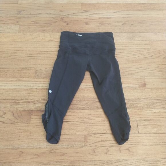 Lululemon | Run For Your Life Crop 2 - Picture 3 of 3